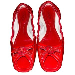 Tod's Vibrant Red Patent Leather Ballet Flats 9.5B
